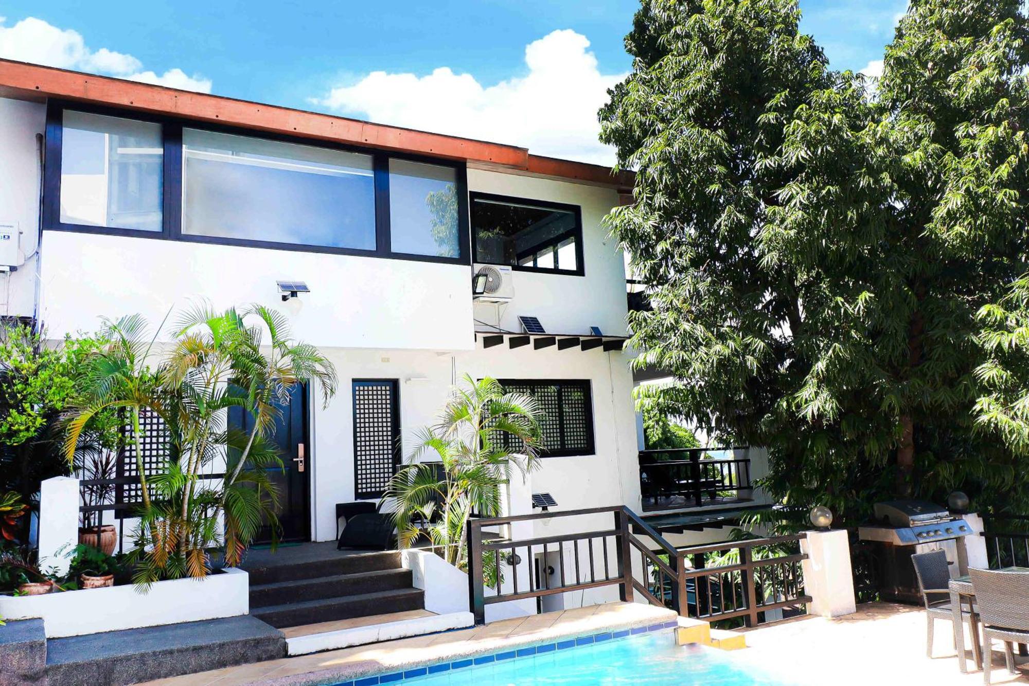 Out Of The Blue Resort Puerto Galera Habitación foto